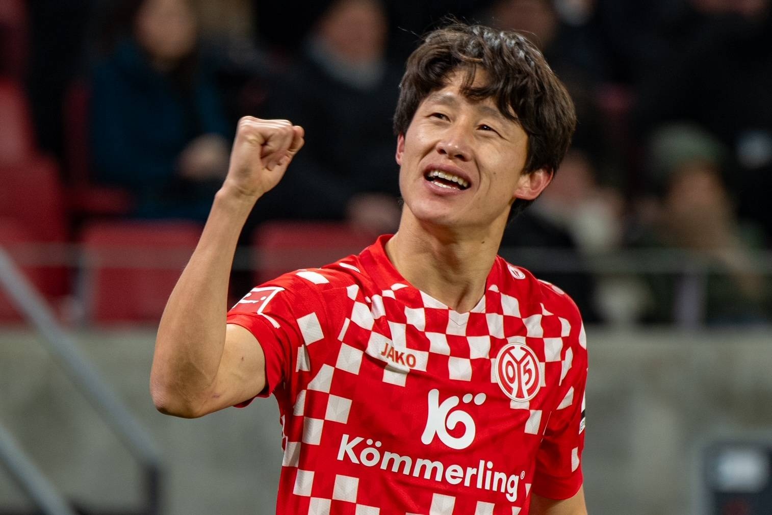 九游-美因茨官方：李在城右大腿肌肉受伤，伤缺时间取决于恢复情况